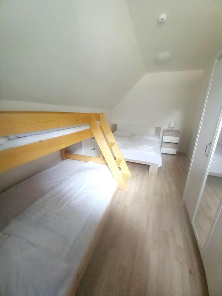Apartmany Za Sneznikem Долни-Морава Экстерьер фото